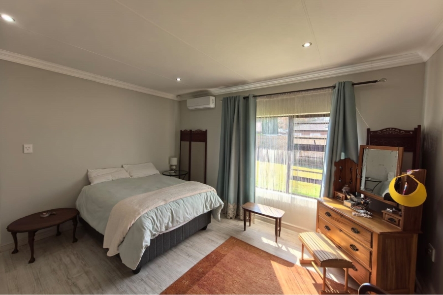 3 Bedroom Property for Sale in Hillcrest Northern Cape